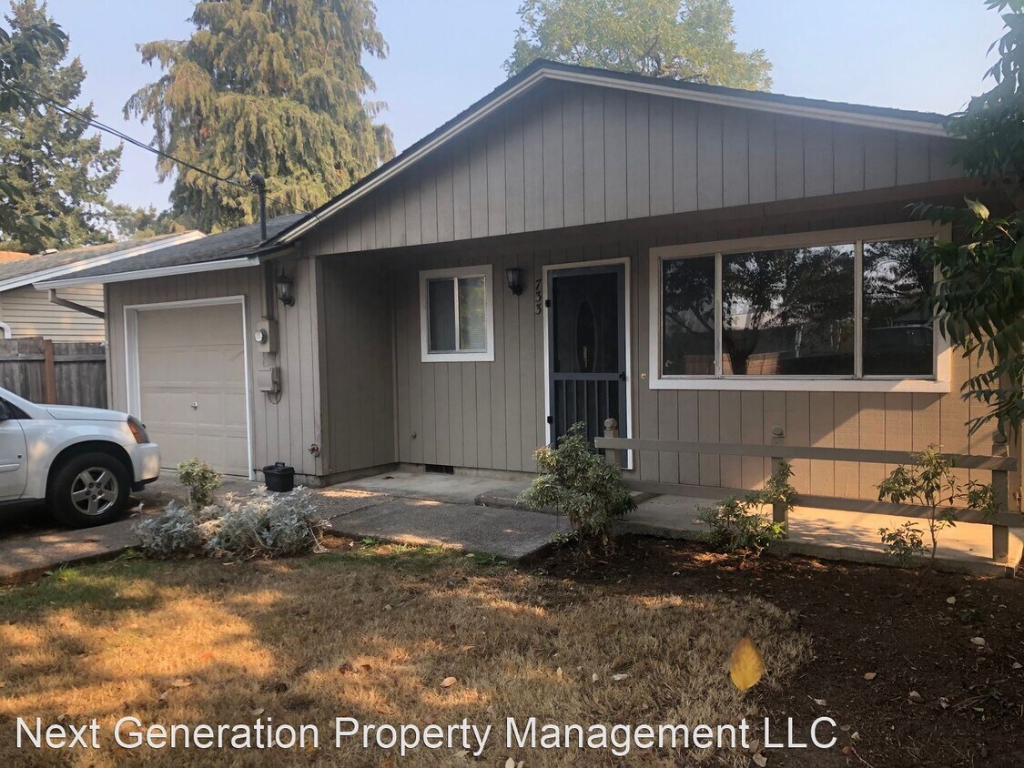 Primary Photo - 4 br, 2 bath House - 733 54th St.