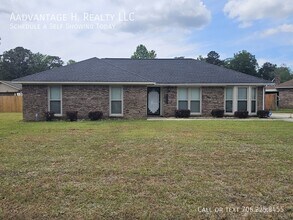 Building Photo - 5727 Lexington Dr