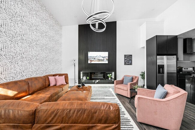 Foto del edificio - 337 Sanders St