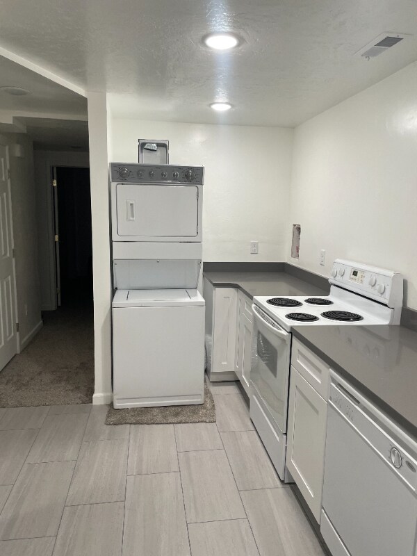 Building Photo - 450 W 2100 N