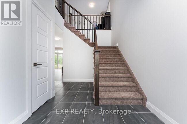 Photo du bâtiment - 16 LILLY'S COURT