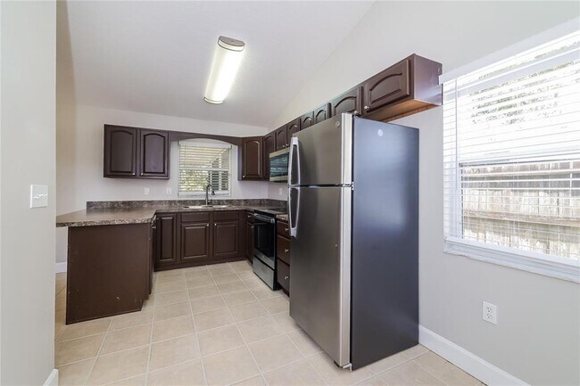 Foto del edificio - 123 Kings Pond Ave