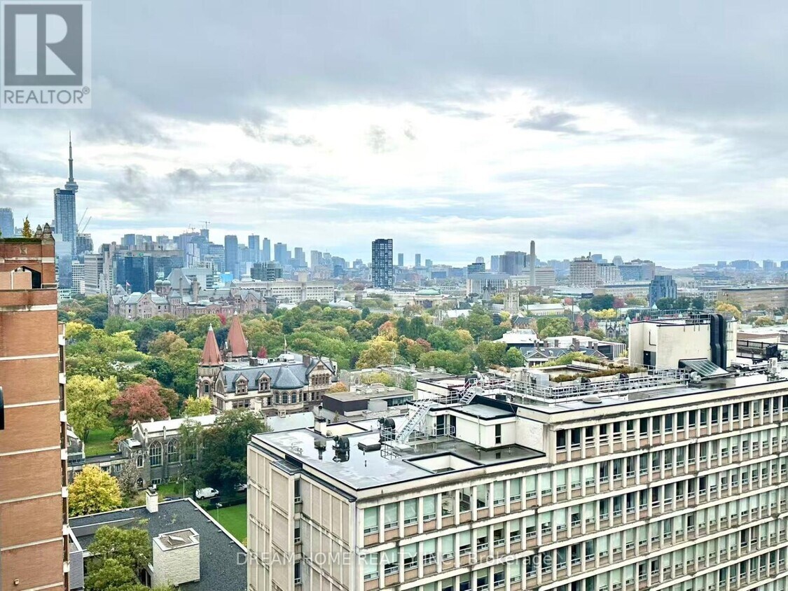 Photo principale - 102-1102 Bloor St W