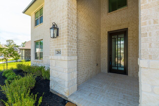 Building Photo - 261 Warbler Song Dr