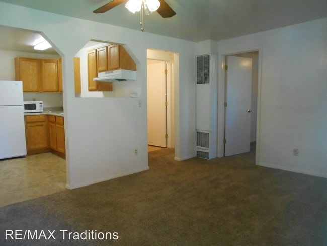 Building Photo - 2320 Beaman Cir