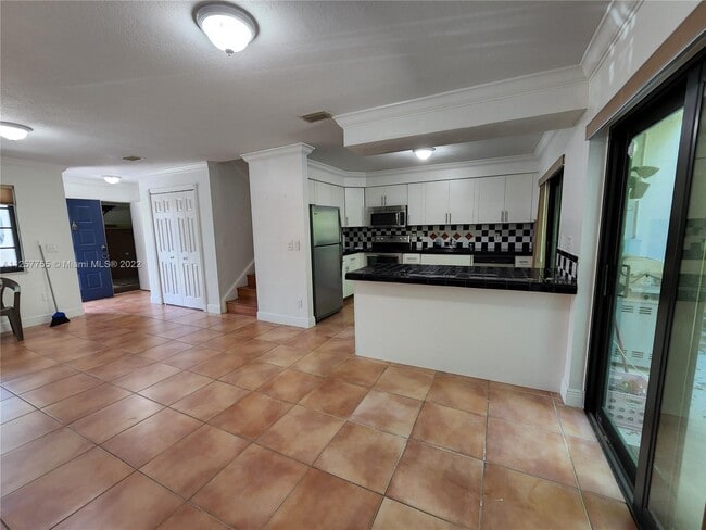Building Photo - 15561 SW 110th Terrace
