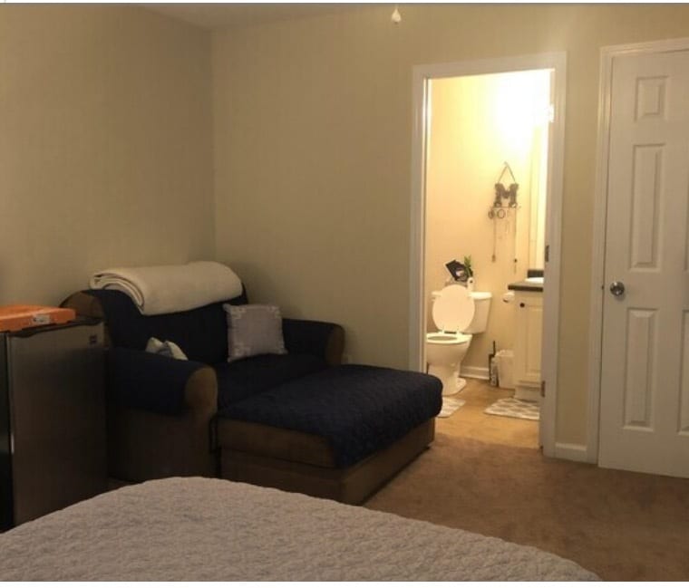 Foto del edificio - 5755 Burkhalter Rd