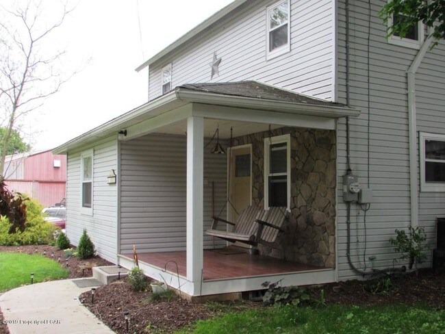 Building Photo - 1035 Slocum Rd