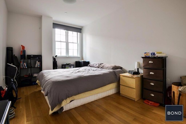 Foto del edificio - 154 N 7th St