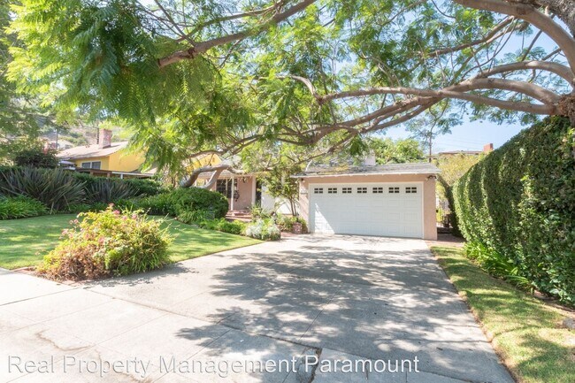 Building Photo - 3 br, 1 bath House - 3975 S Orange Dr