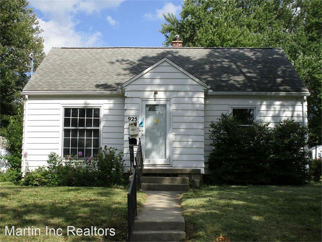 Primary Photo - 3 br, 1 bath House - 925 Hammond Ave