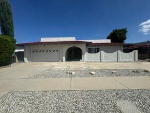Building Photo - 6712 Randiwood Ln