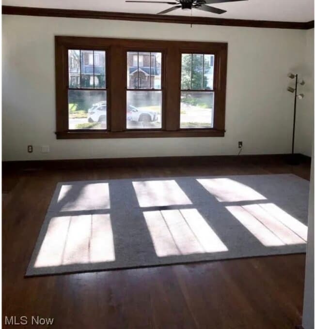 Foto del edificio - 280 Upland Ave