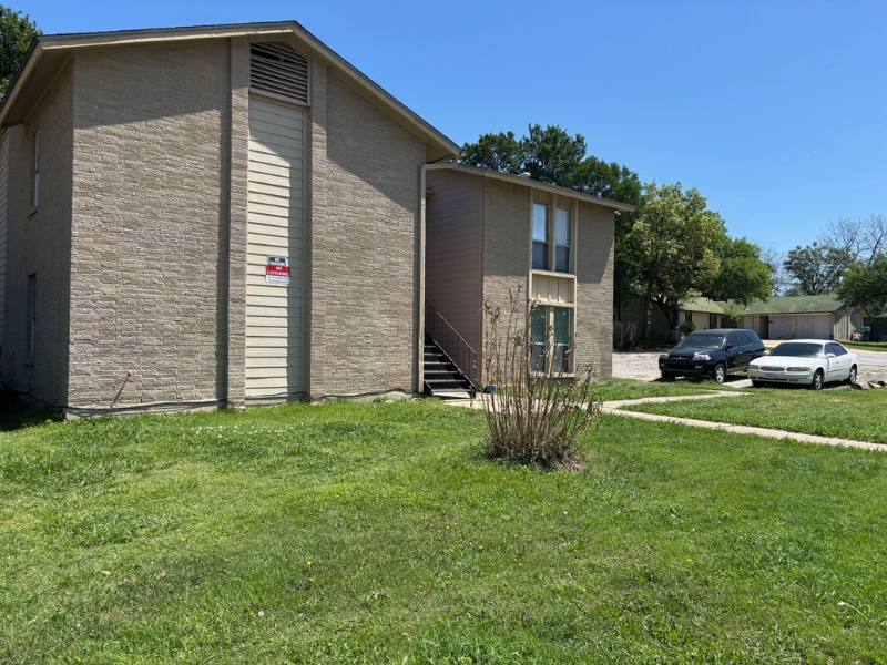 Foto principal - 2906 Sweeney Ln