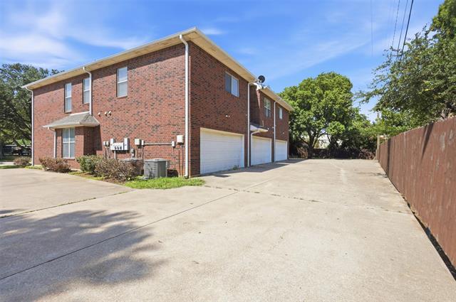 Foto del edificio - 121 Wildwood Ct