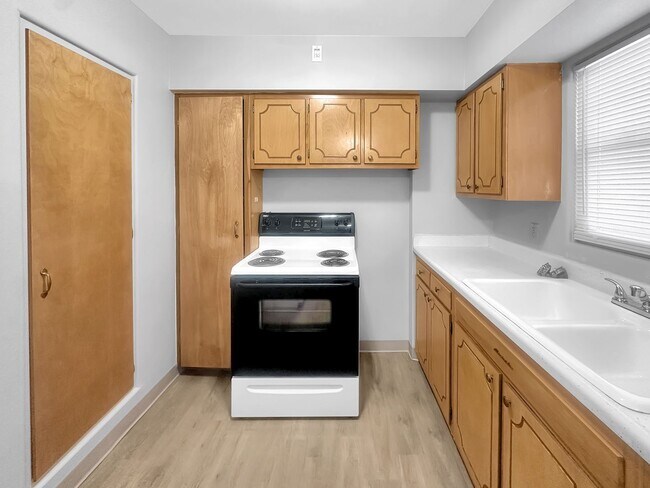 Foto del edificio - 28 Ridgewood St