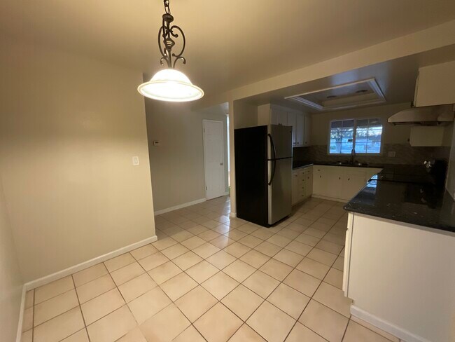 Foto del edificio - 2568 Parkside Dr