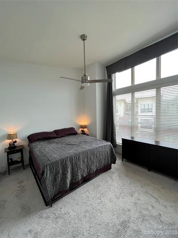 Foto del edificio - 525 Steel Gardens Blvd