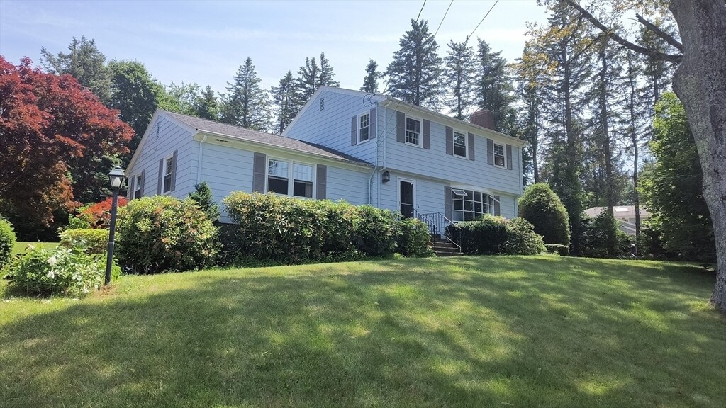 Foto principal - 6 Streeter Rd