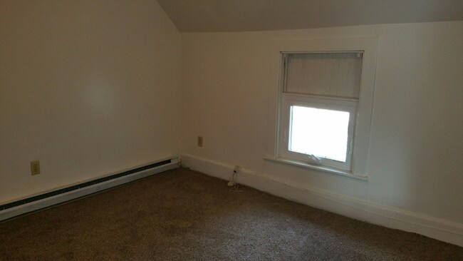 Foto del edificio - 35 W Camden Wyoming Ave