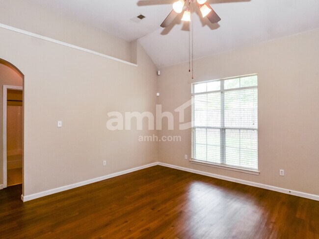 Building Photo - 4607 Orange Tulip Dr