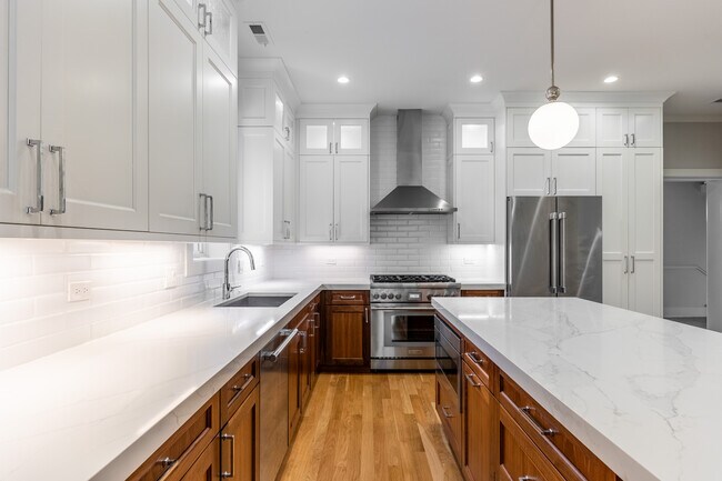 Foto del edificio - 4139 N Kenmore Ave