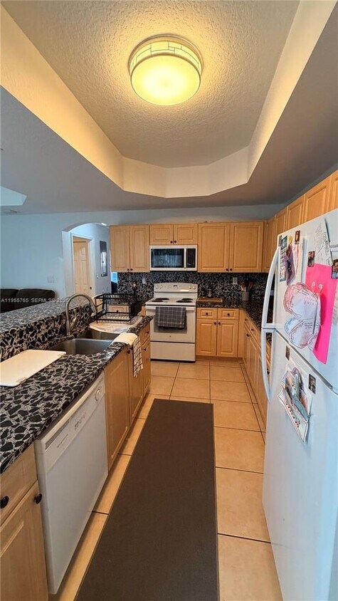 Photo - 10686 SW 8th Street 205