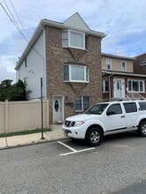 Building Photo - 1458 45th St