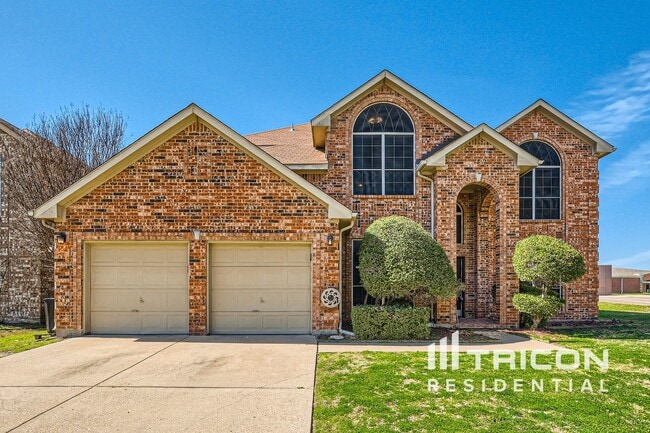Building Photo - 4649 Devonshire Dr