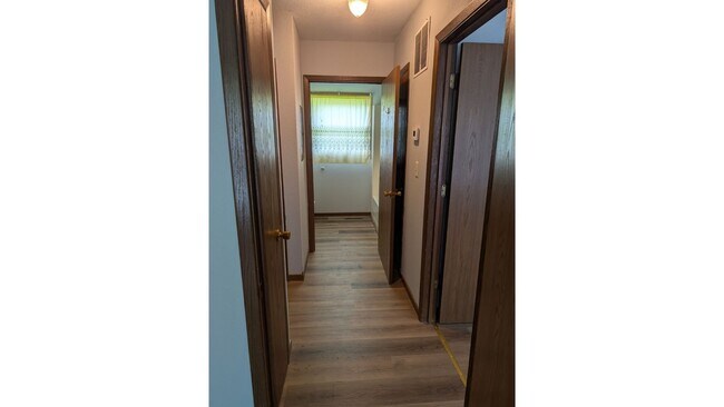Foto del edificio - 901 Shup St