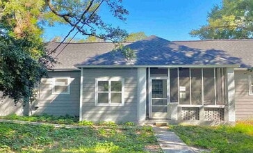 Building Photo - 1433 N 61st Ave