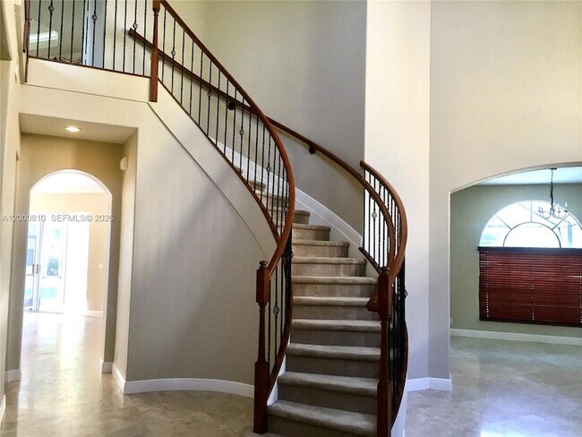 Foto del edificio - 7477 NW 114th Terrace