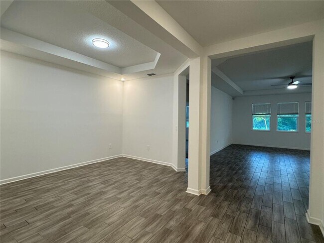 Foto del edificio - 6298 Lakepine St
