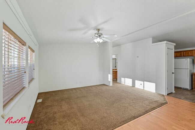 Foto del edificio - Single-Level 2 Bedroom Home in Washington ...