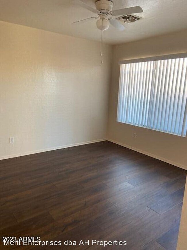Foto del edificio - 2 br, 1 bath House - 595 W 20TH AVE #102