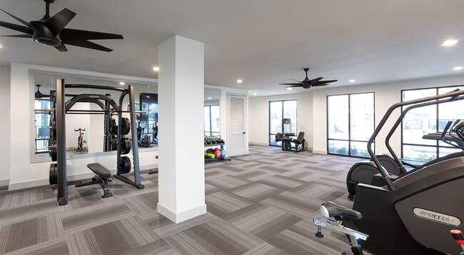 Foto del edificio - 22540 Merchants Way