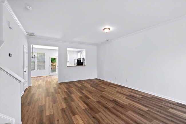 Foto del edificio - 4509 Middletown Dr