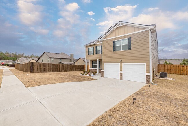 Building Photo - 1016 Sherwood Ln