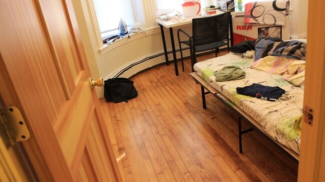 Photo - No Broker's Fee, Convenient Mission Hill Location, Eat-in Kitchen, In-Unit Washer and Dryer, Cent... Apartment