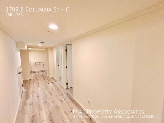 Foto del edificio - 1709 E Columbia St