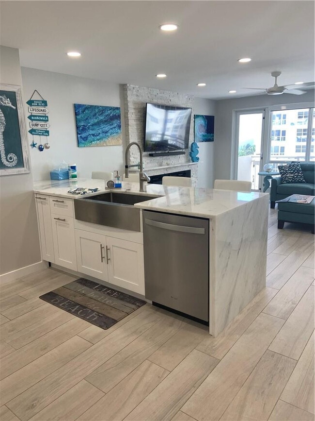 Foto del edificio - 133 N Pompano Beach Blvd