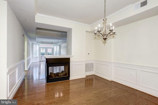 Foto del edificio - 320 S West St