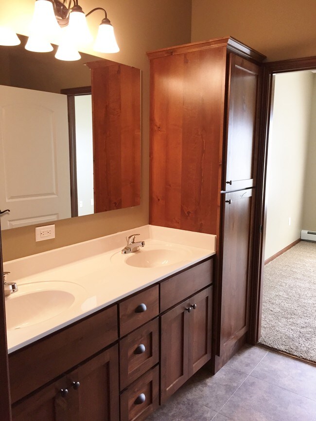 Victory Court Apartments Sartell, MN