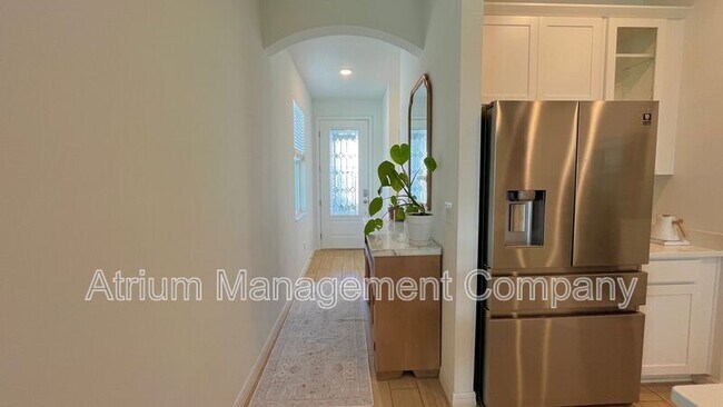 Building Photo - 6740 Great Bear Dr