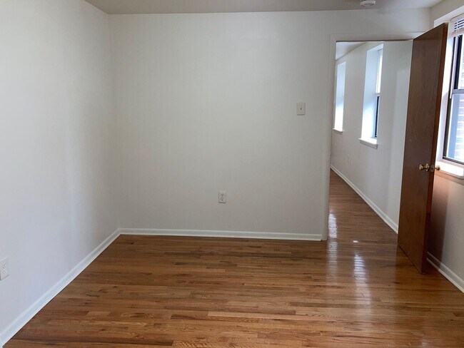 Foto del edificio - 922 S 19th St