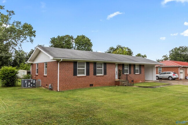 Foto del edificio - 4301 Richardson Dr NW