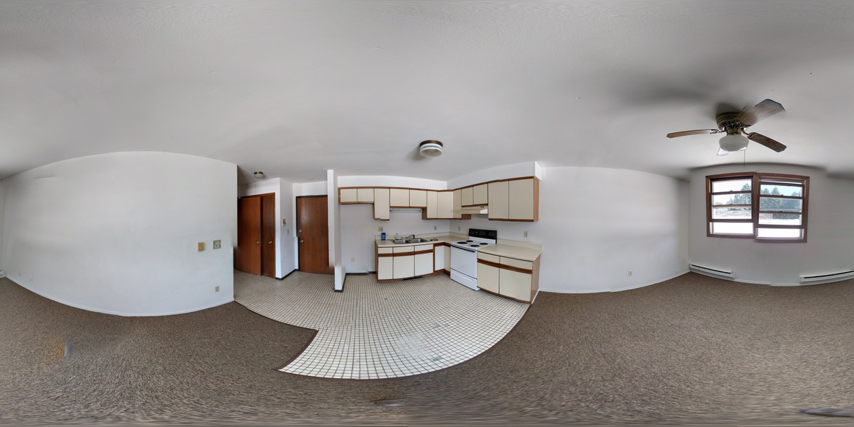 Panavision pic - 1128 Geele Ave