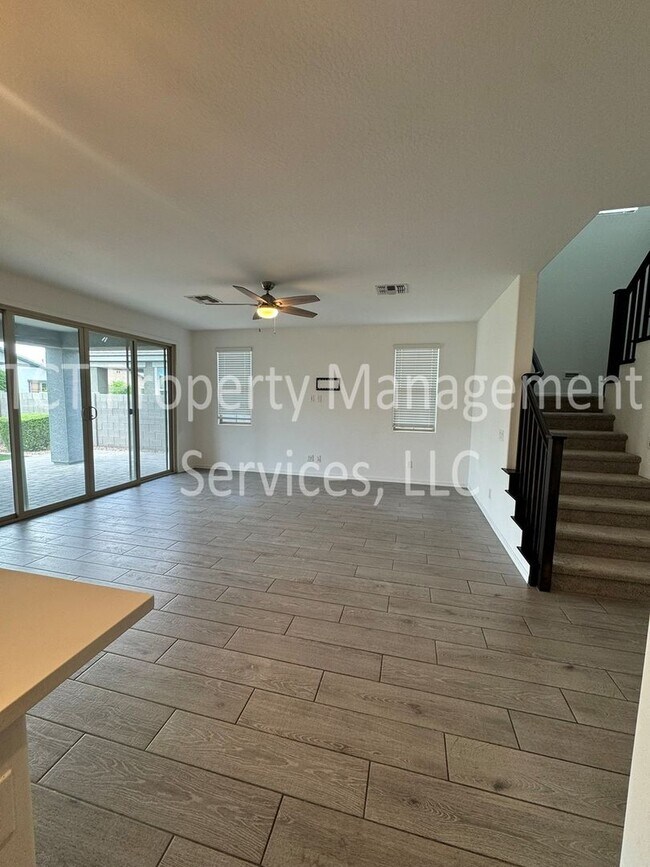 Building Photo - Beautiful Home in Spur Cross with Custom Touches