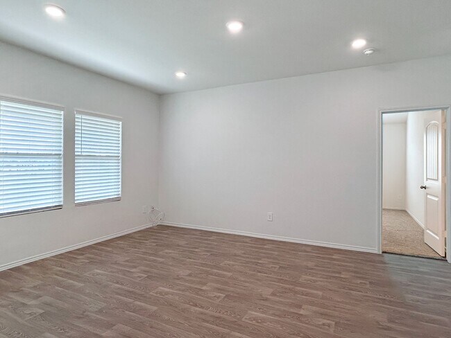 Foto del edificio - Modern 3-Bed Seguin Home on Greenbelt