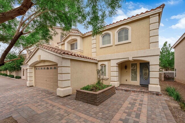 Foto del edificio - Beautiful 3 Bedroom Home!